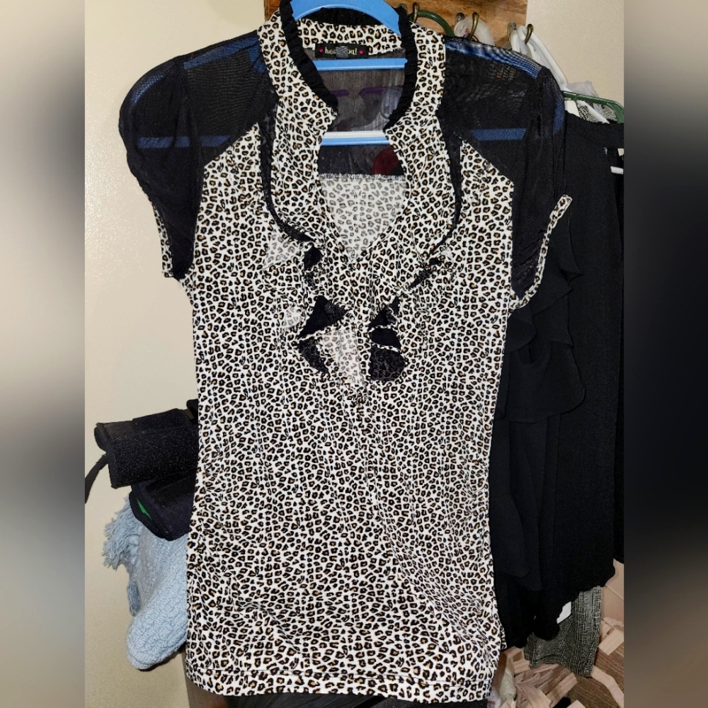 Woman top